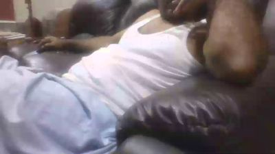 Playboylovesdds live cam on Cam4