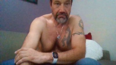 PleasureSlley live cam on Cam4