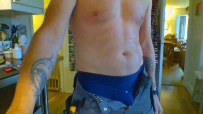 Plumber8 live cam on Cam4