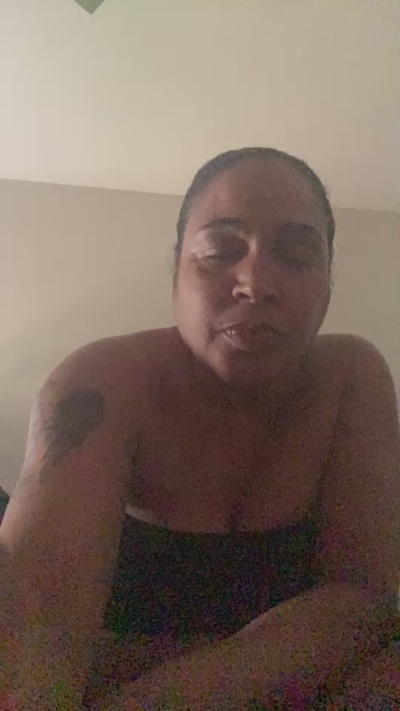 Plush live cam on Cam4