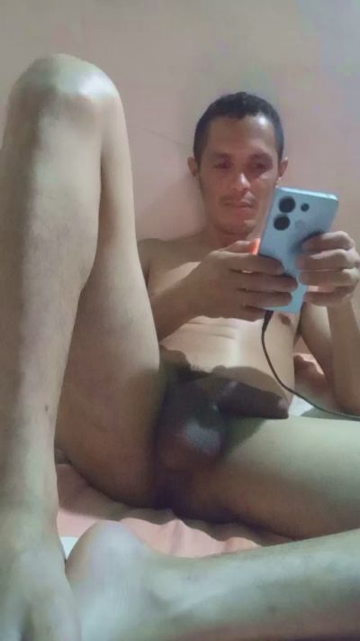 Pngrande20cm live cam on Cam4