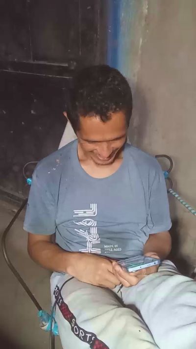 Pngrande20cm live cam on Cam4