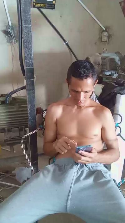 Pngrande20cm live cam on Cam4