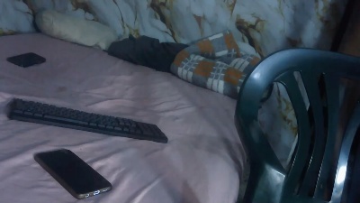 Pocahonta_18 live cam on Cam4