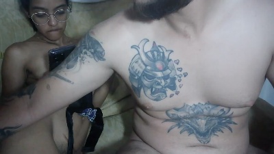 Pocahonta_18 live cam on Cam4