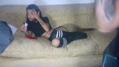 Pocahonta_18 live cam on Cam4