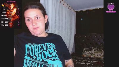 Poison_30 live cam on Cam4