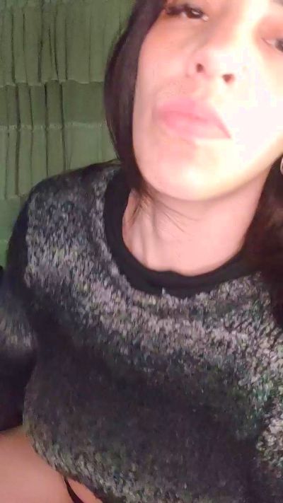 Polerinahot live cam on Cam4