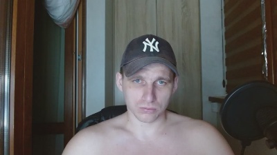 PoliglotJoe live cam on Cam4