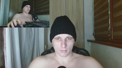 PoliglotJoe live cam on Cam4