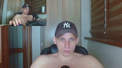 PoliglotJoe live cam on Cam4
