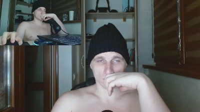 PoliglotJoe live cam on Cam4