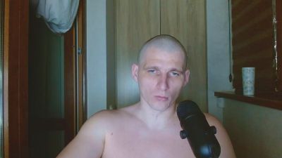 PoliglotJoe live cam on Cam4