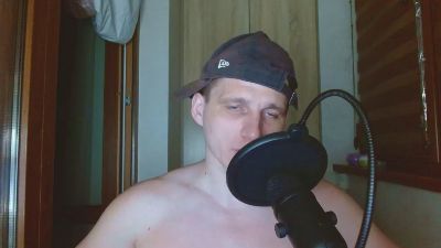 PoliglotJoe live cam on Cam4