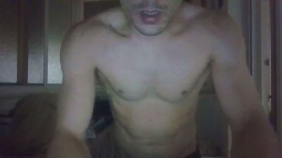 Pollaenorme6969 live cam on Cam4