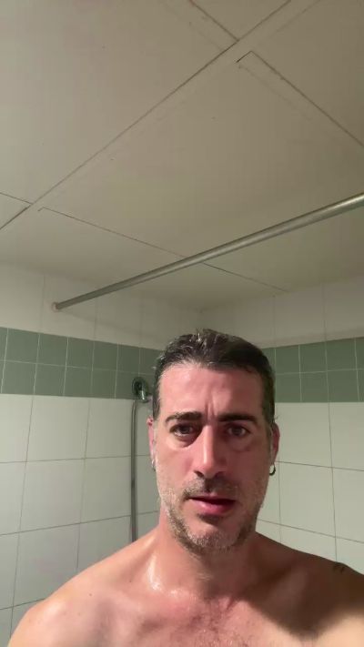Pollon29_cm live cam on Cam4