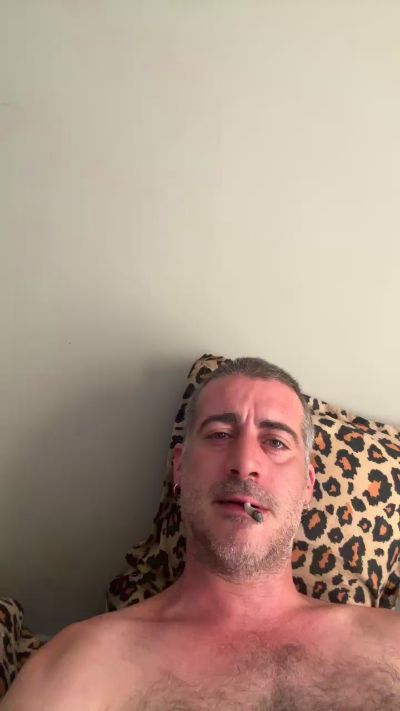 Pollon29_cm live cam on Cam4