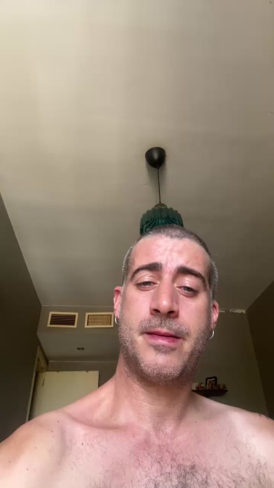 Pollon29_cm live cam on Cam4