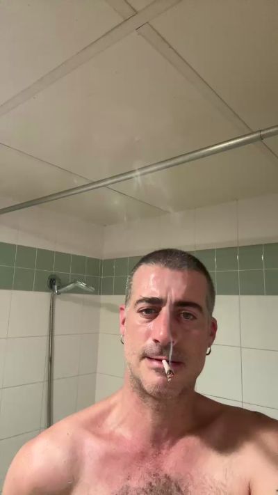 Pollon29_cm live cam on Cam4