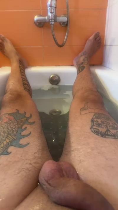 Pollontalavera live cam on Cam4
