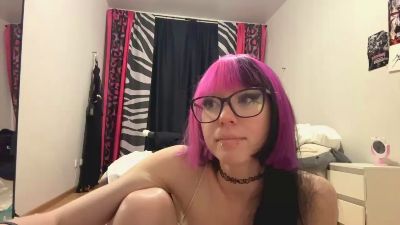 PollyGlomb live cam on Cam4