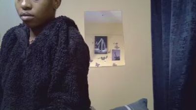 Polly_candy live cam on Cam4