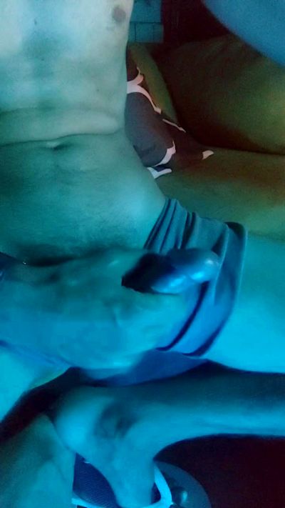 Poloskov86 live cam on Cam4