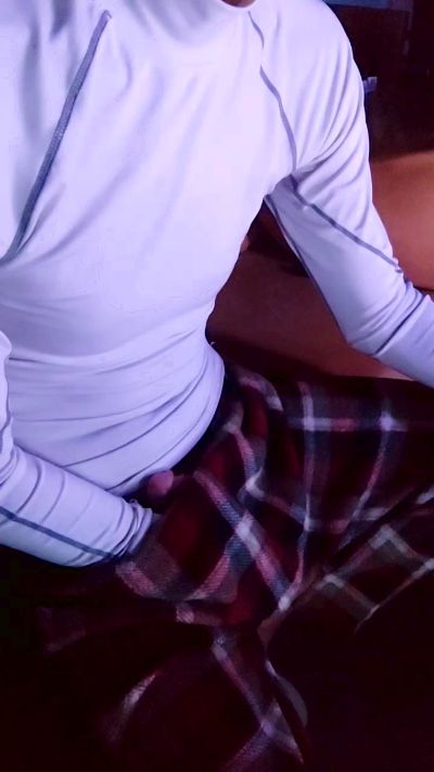 Poloskov86 live cam on Cam4