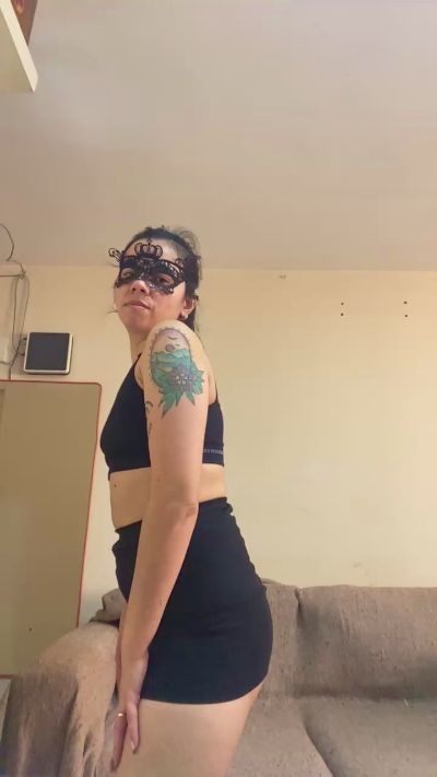 Poly_hot live cam on Cam4