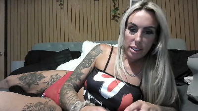 Poppingal live cam on Cam4