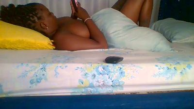 Poppy_5 live cam on Cam4