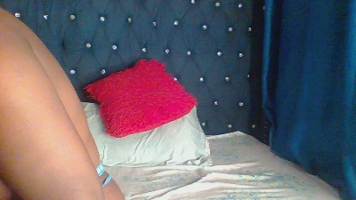 Poppy_5 live cam on Cam4
