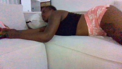 Poppy_5 live cam on Cam4