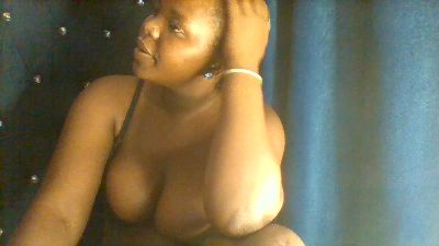 Poppy_5 live cam on Cam4