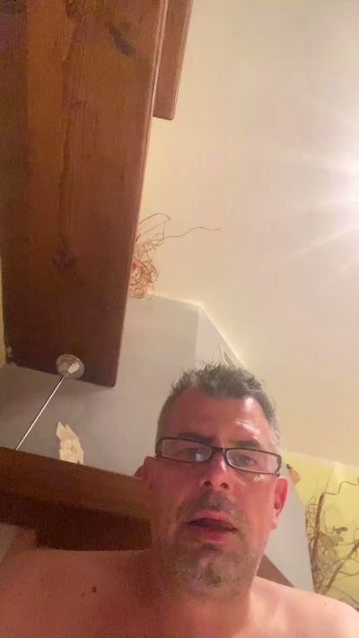 Porcellino001 live cam on Cam4
