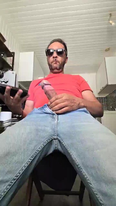 Pourreel live cam on Cam4