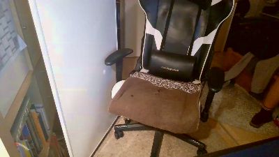 PowerShooter live cam on Cam4