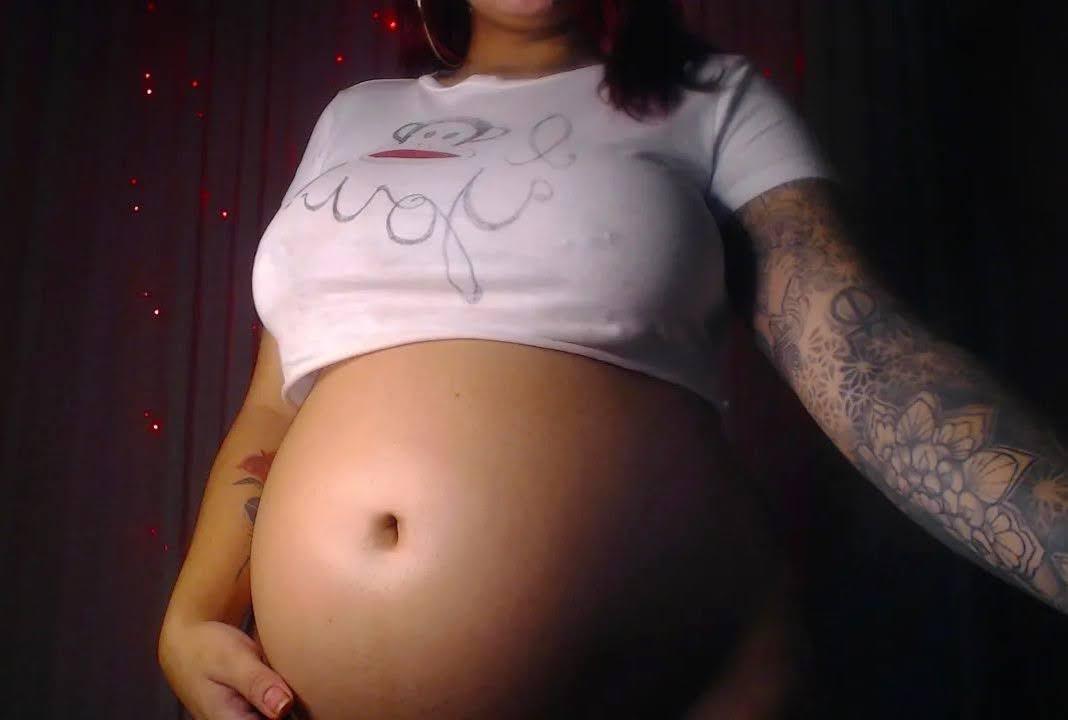 Pregnant_cherry live cam on Cam4
