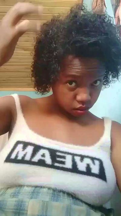 Preshly5 live cam on Cam4