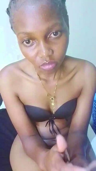 Pretty_Doll live cam on Cam4