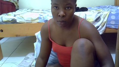 Pretty_shalley live cam on Cam4