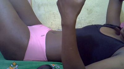 Prettyashley88 live cam on Cam4