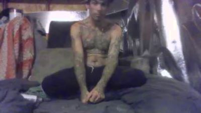 Prettyboytatted live cam on Cam4