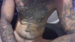Prettyboytatted live cam on Cam4