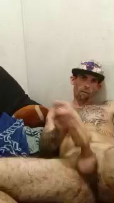 Prettyboytatted live cam on Cam4