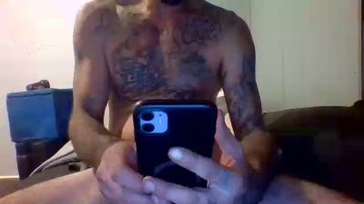 Prettyboytatted live cam on Cam4