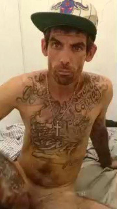 Prettyboytatted live cam on Cam4