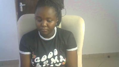 Prettypesh live cam on Cam4