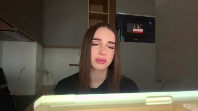 Pretyvika live cam on Cam4