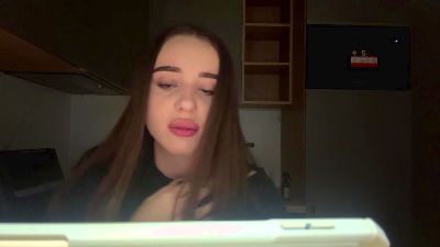 Pretyvika live cam on Cam4